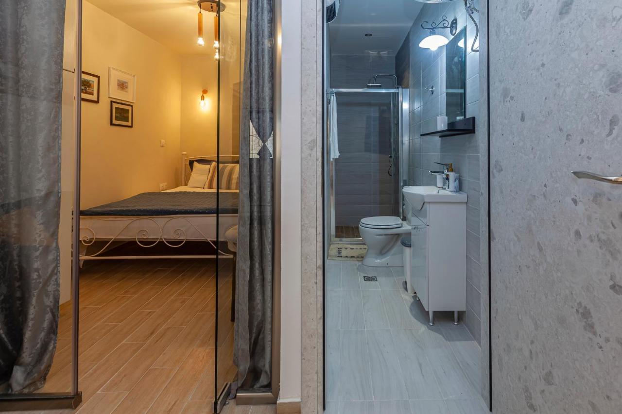 Navy Blue Apartment Corfu (city)